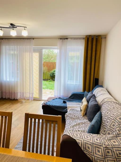 Family Relax In The Seaside Town With Parking Villa Hastings Exterior photo
